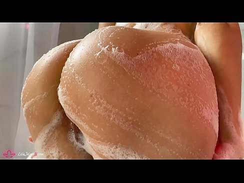 ❤️ Brunette Akuseweretsa maliseche ndi Vibrator mpaka Intense Orgasm mu Shower Zolaula zolaula ny.assistirhentai.ru