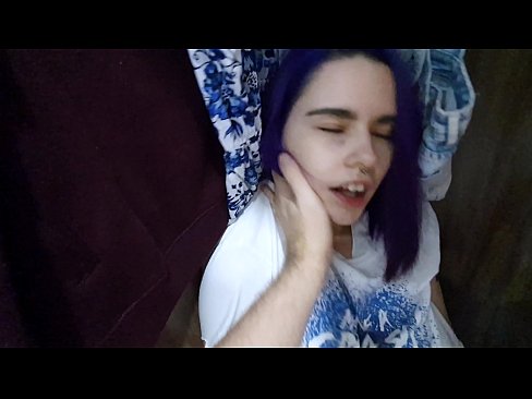 ❤️ Ndinamupeza sis wanga ali kuchipinda ndikumuthandiza kulira Zolaula zolaula ny.assistirhentai.ru